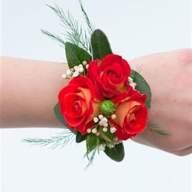 fwthumbOrange Spray Rose Corsarge.jpg